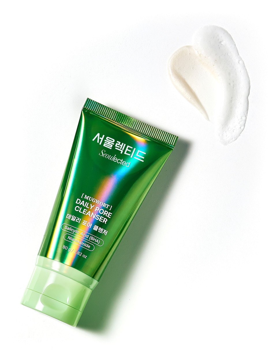 Daily Pore Cleanser with foam texture
